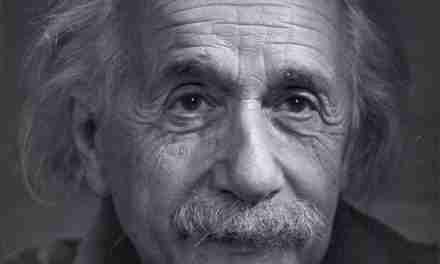 La relatività, la Teoria delle stringhe e la cultura della difesa. Da Einstein a Freud come la scienza può favorire la pace