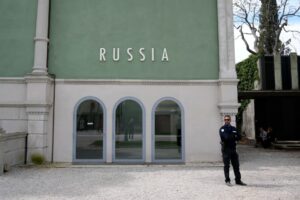 Russia biennale