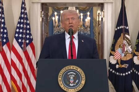 Trump: “Non incluse nell’intesa le azioni in Libano”, tregua Iran già a rischio